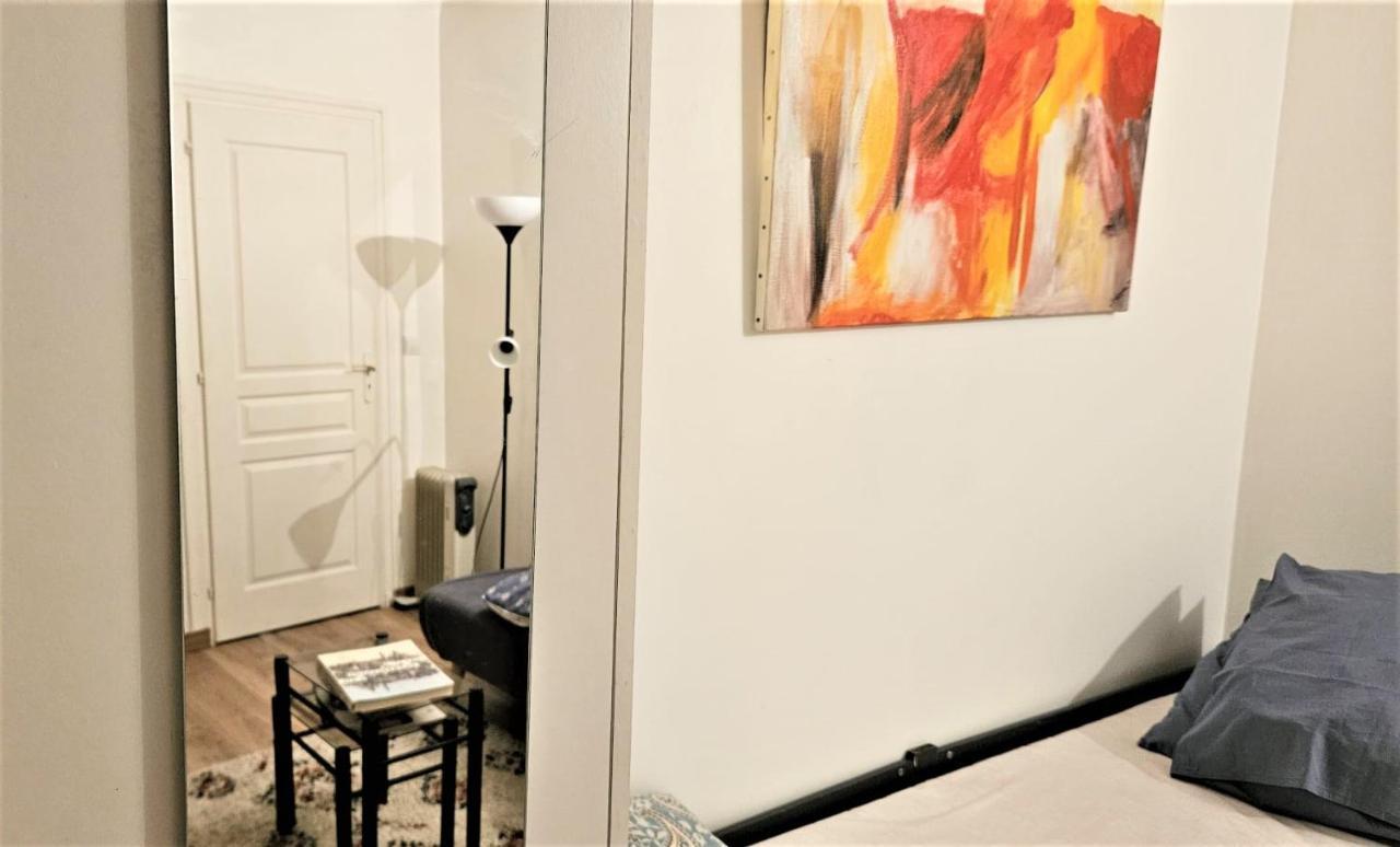 A In Heart Of Montmart Sacre Coeur Apartment